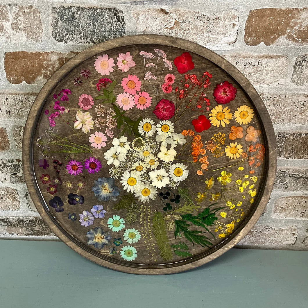 01/19/26 (MON@12pm OR 4pm) Public Workshop - Pressed Flower Resin Trays/Board - Open Pour