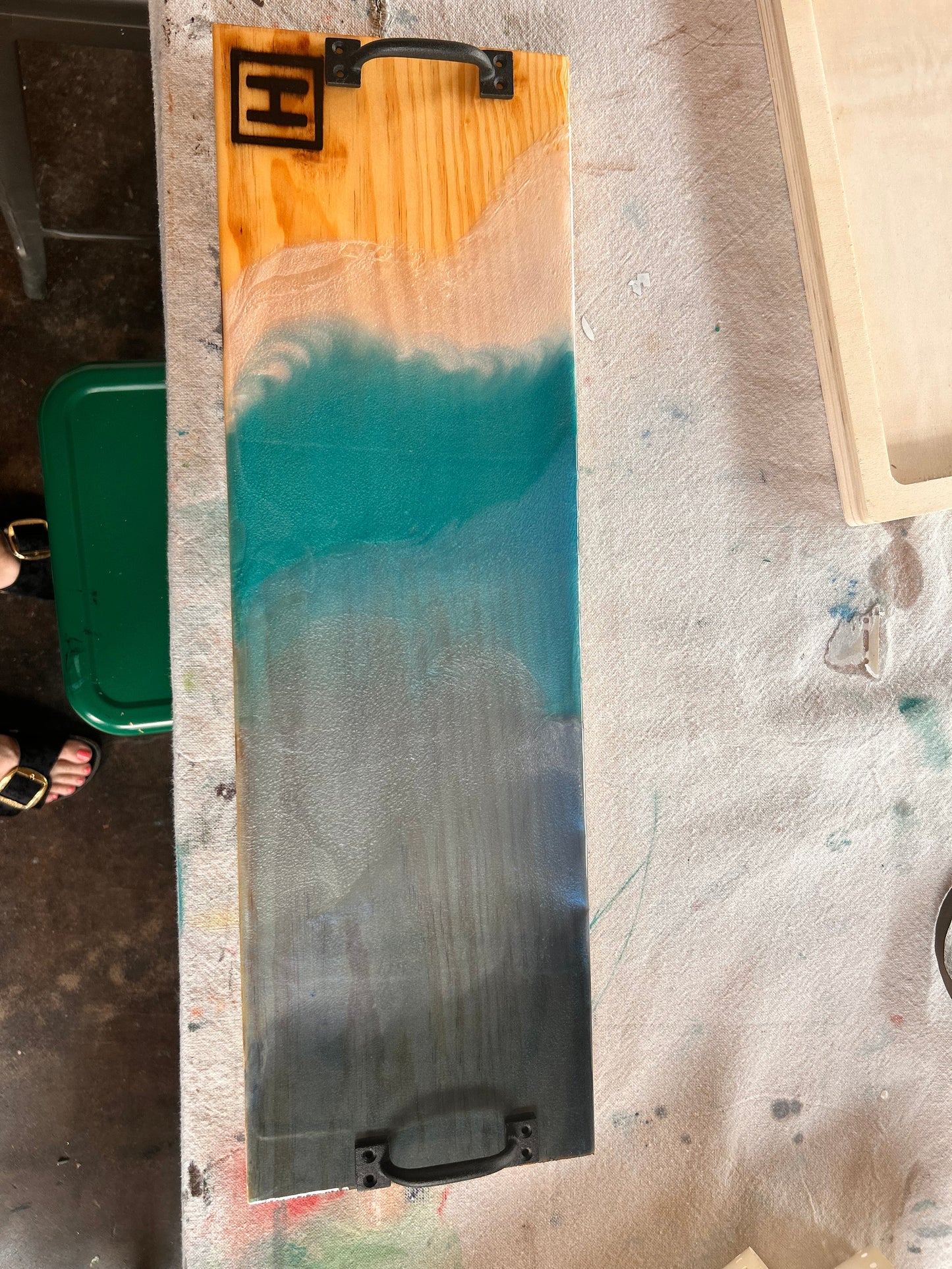 Tuesday 7/1/25 (@6:00p) DIY Resin Art Trays & Projects Open Pour Reservation