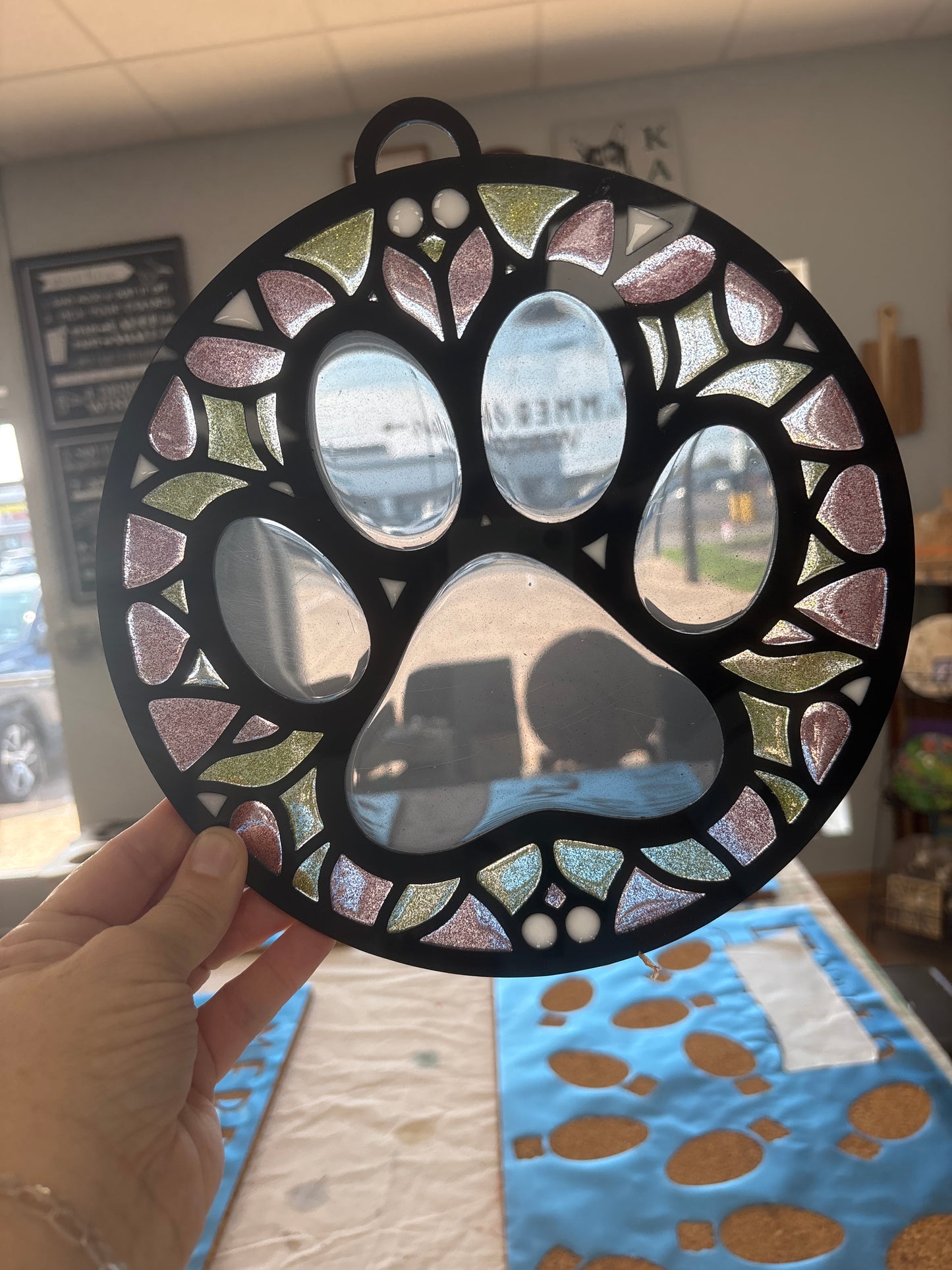 02/07/26 (SAT@11AM) PUBLIC WORKSHOP - Faux Stained Glass/ Resin Sun Catcher Workshop