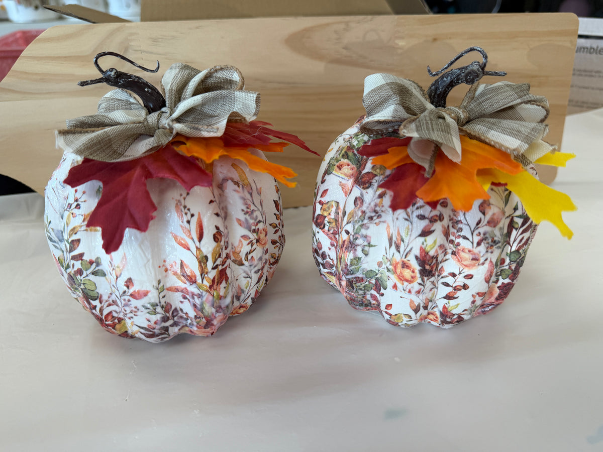 10/25/26 (Sun@11-1pm) Decoupage Pumpkins